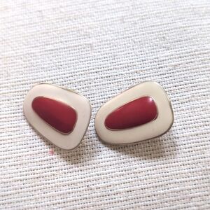 Vintage Red and White Geometric Hollow clips Earrings